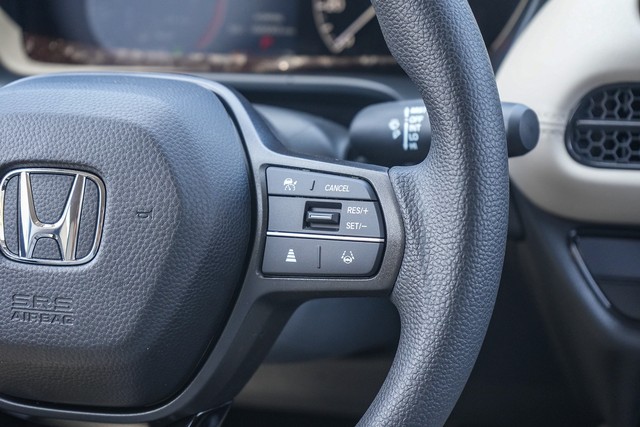 Honda HR-V Vehicle Full-screen Gallery Image 14
