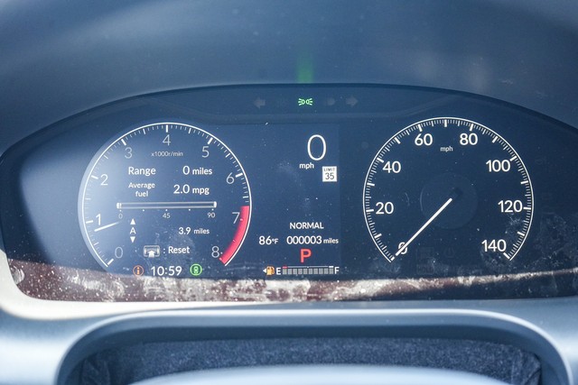 Honda HR-V Vehicle Full-screen Gallery Image 15