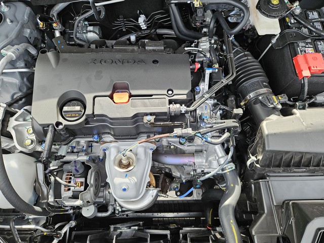Honda HR-V Vehicle Full-screen Gallery Image 19