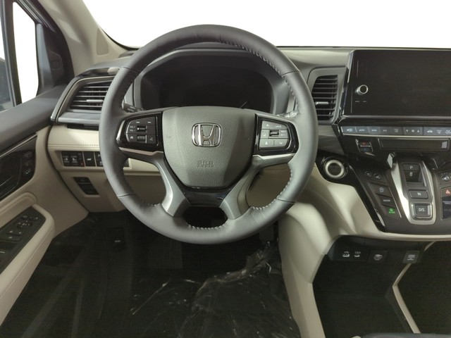 Honda Odyssey Vehicle Full-screen Gallery Image 13