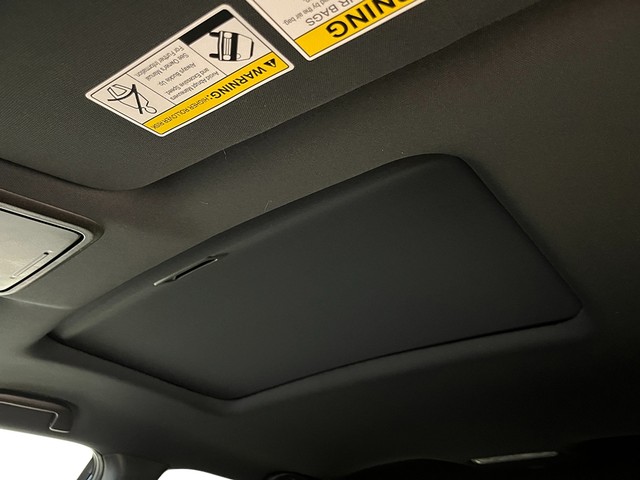 Honda Ridgeline Vehicle Full-screen Gallery Image 27