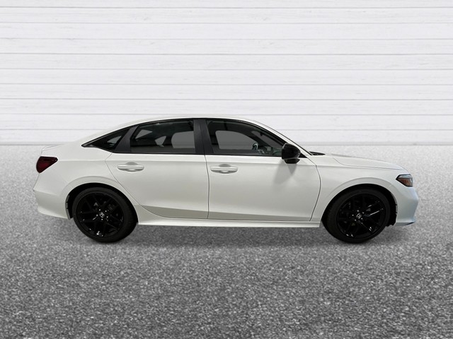 Honda Civic Sedan Vehicle Full-screen Gallery Image 09