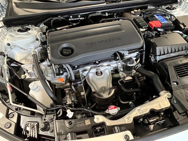 Honda Civic Sedan Vehicle Full-screen Gallery Image 13