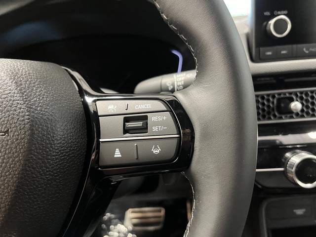 Honda Civic Sedan Vehicle Full-screen Gallery Image 19