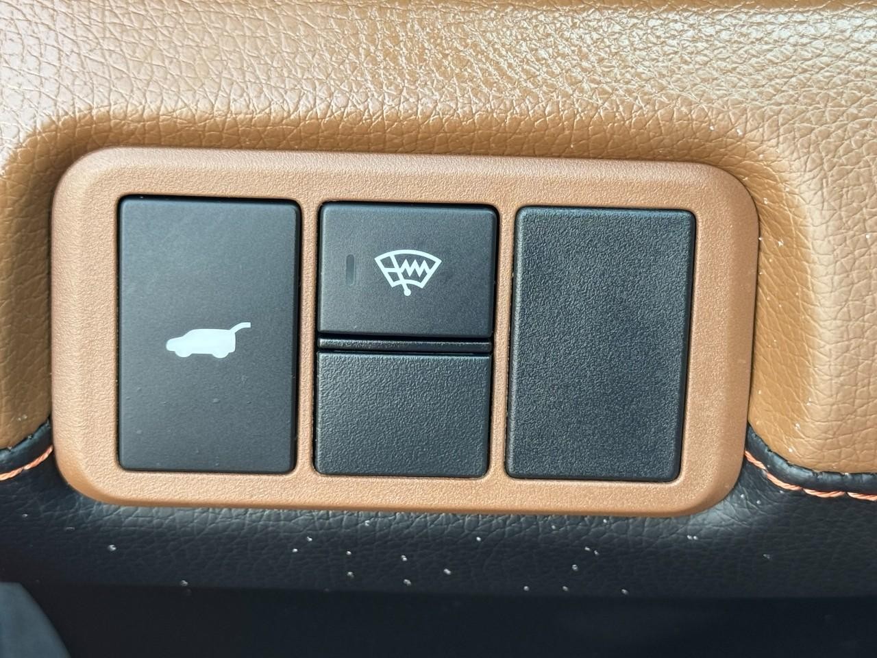 Honda Passport Vehicle Full-screen Gallery Image 21