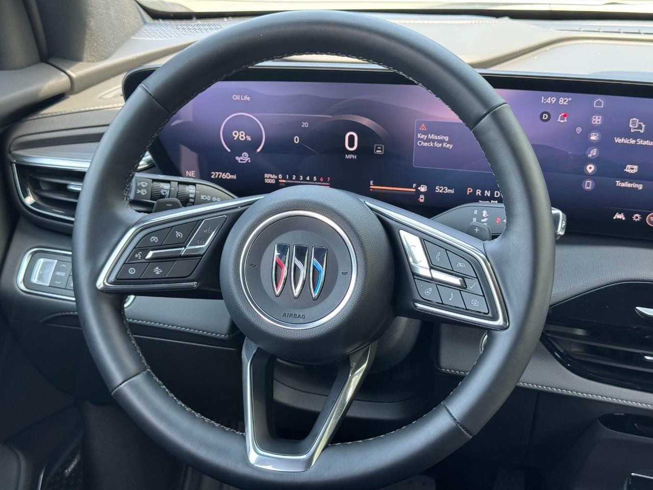 Buick Enclave Vehicle Full-screen Gallery Image 15