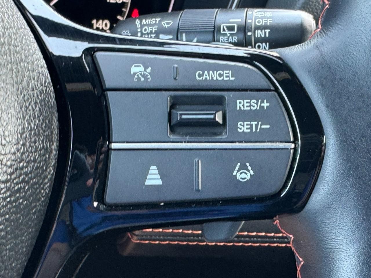 Honda Pilot Vehicle Full-screen Gallery Image 24