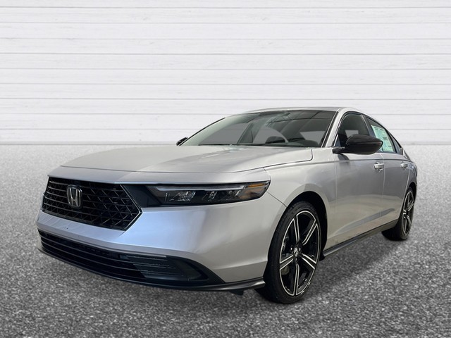 Honda Accord Hybrid Vehicle Full-screen Gallery Image 02