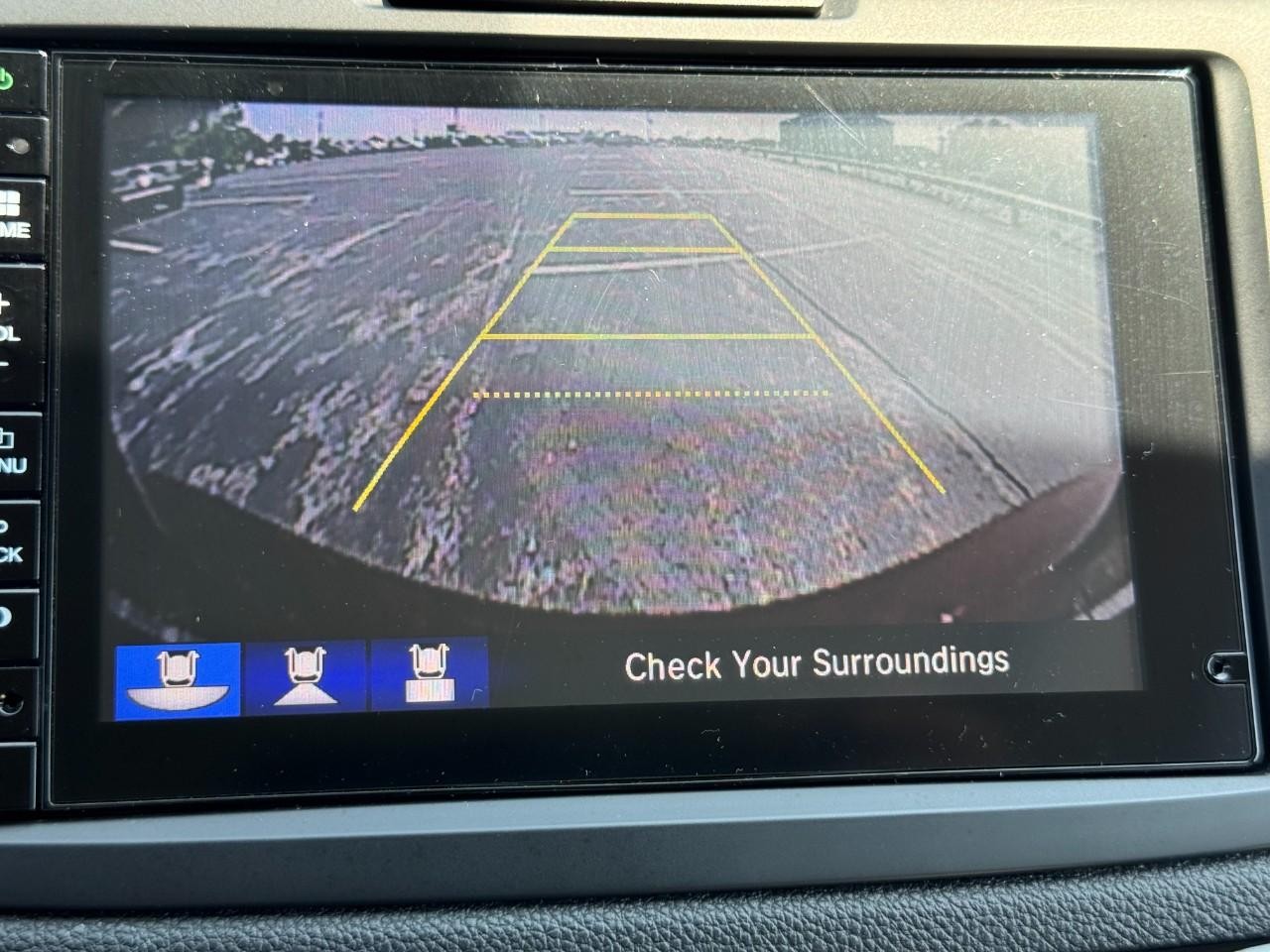 Honda CR-V Vehicle Full-screen Gallery Image 26