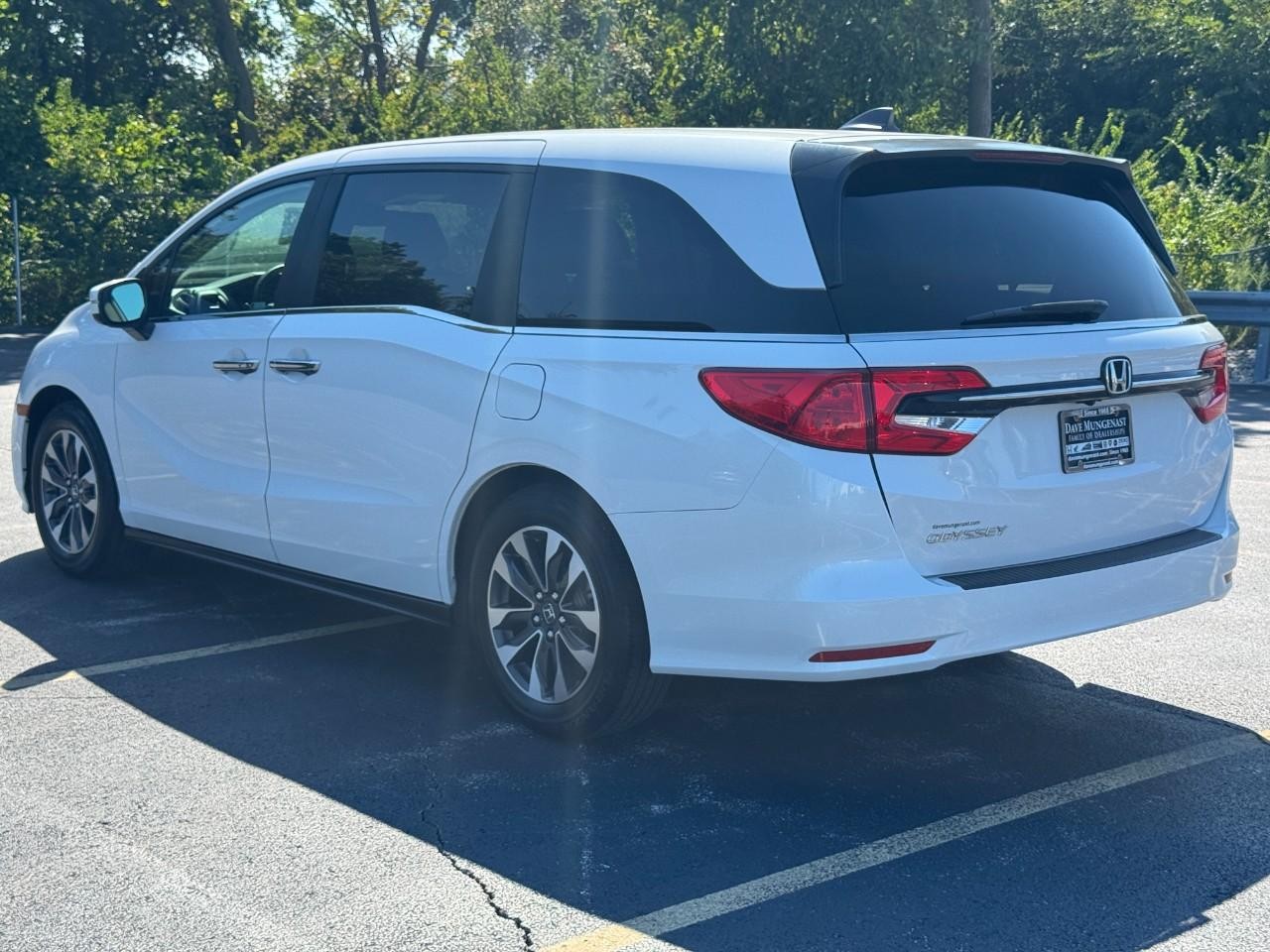 Honda Odyssey Vehicle Full-screen Gallery Image 07