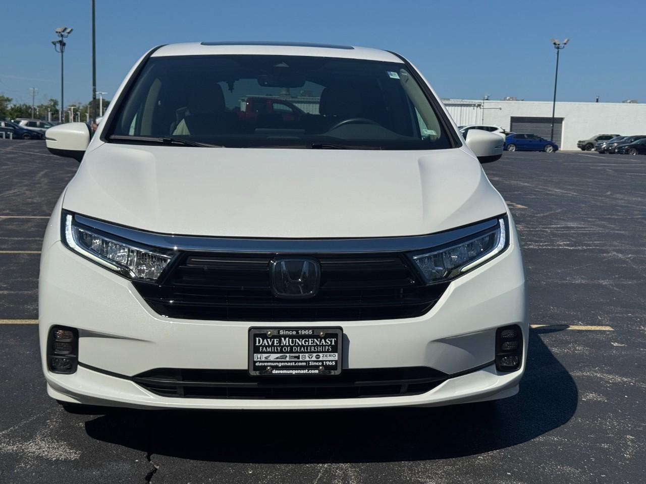 Honda Odyssey Vehicle Full-screen Gallery Image 10