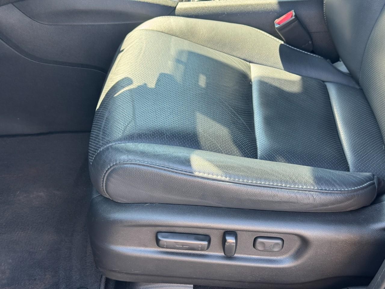 Honda Passport Vehicle Full-screen Gallery Image 17