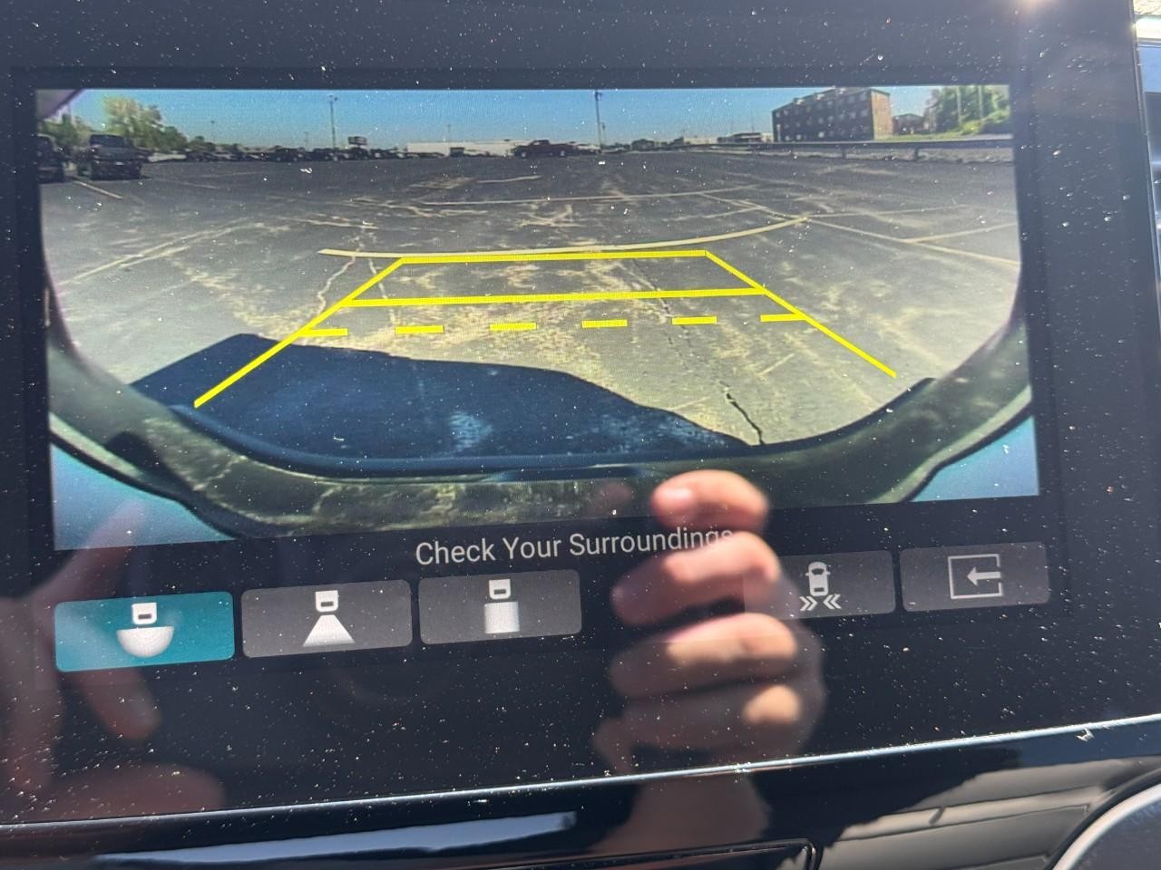 Honda Passport Vehicle Full-screen Gallery Image 25