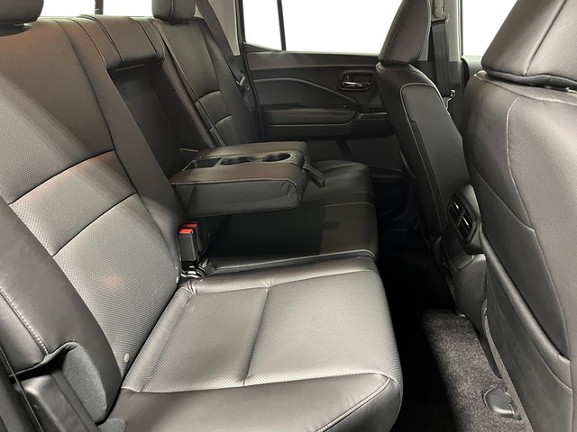 Honda Ridgeline Vehicle Full-screen Gallery Image 25