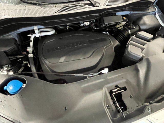 Honda Ridgeline Vehicle Full-screen Gallery Image 13