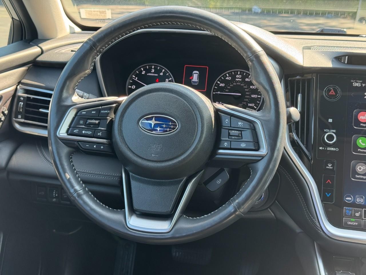 Subaru Outback Vehicle Full-screen Gallery Image 15