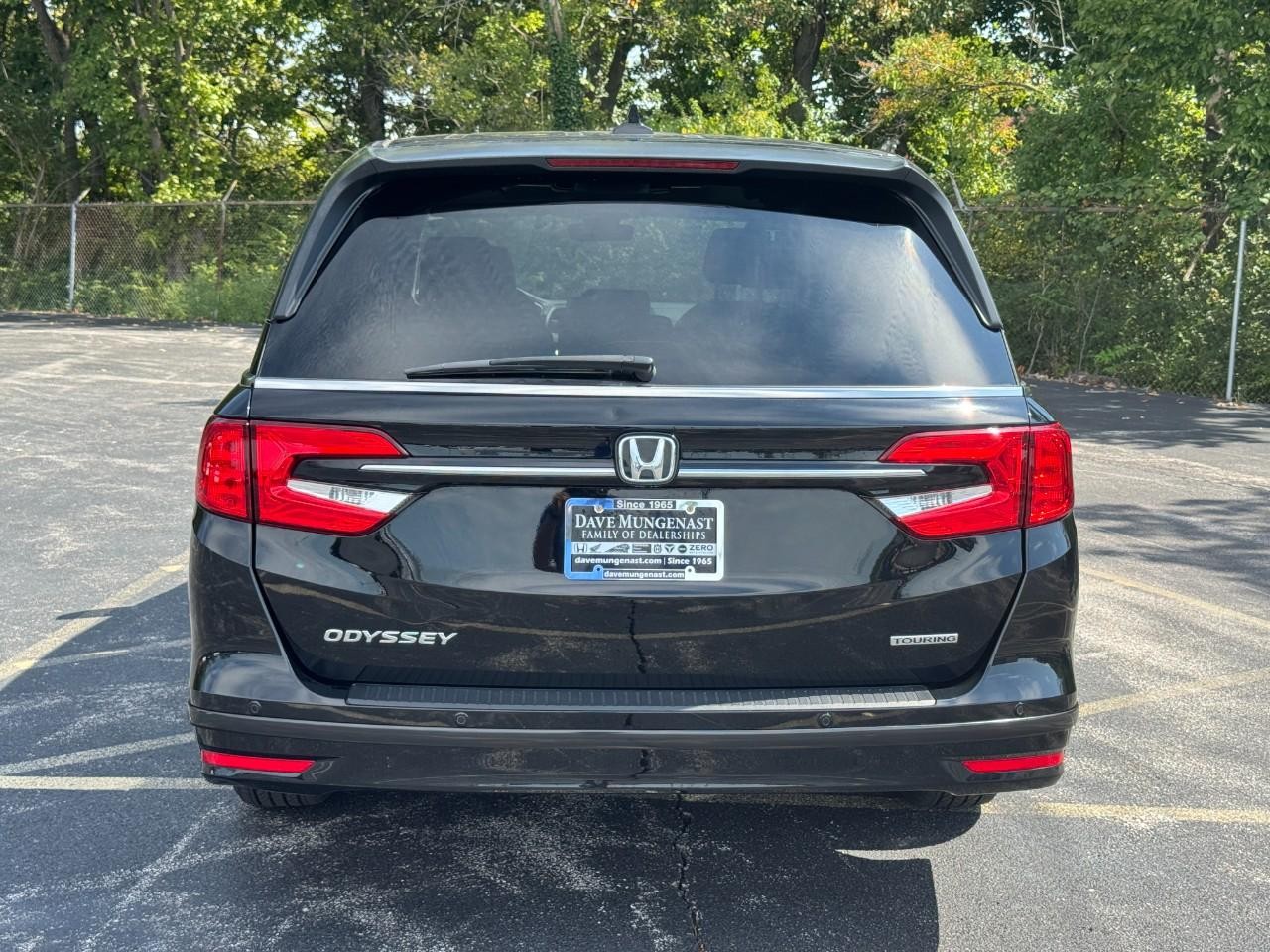 Honda Odyssey Vehicle Full-screen Gallery Image 07