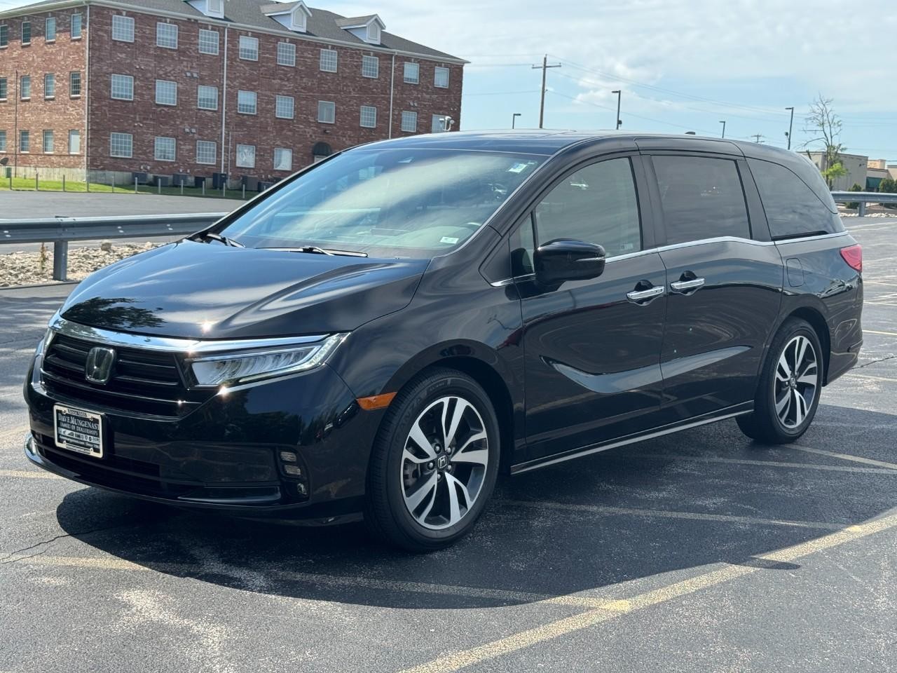 Honda Odyssey Vehicle Full-screen Gallery Image 10