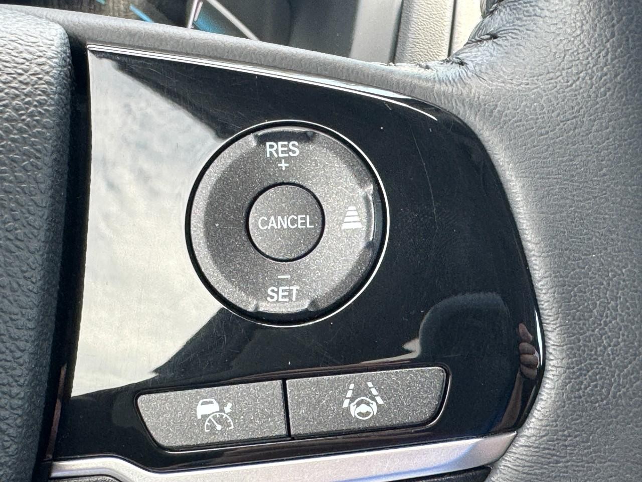 Honda Odyssey Vehicle Full-screen Gallery Image 23