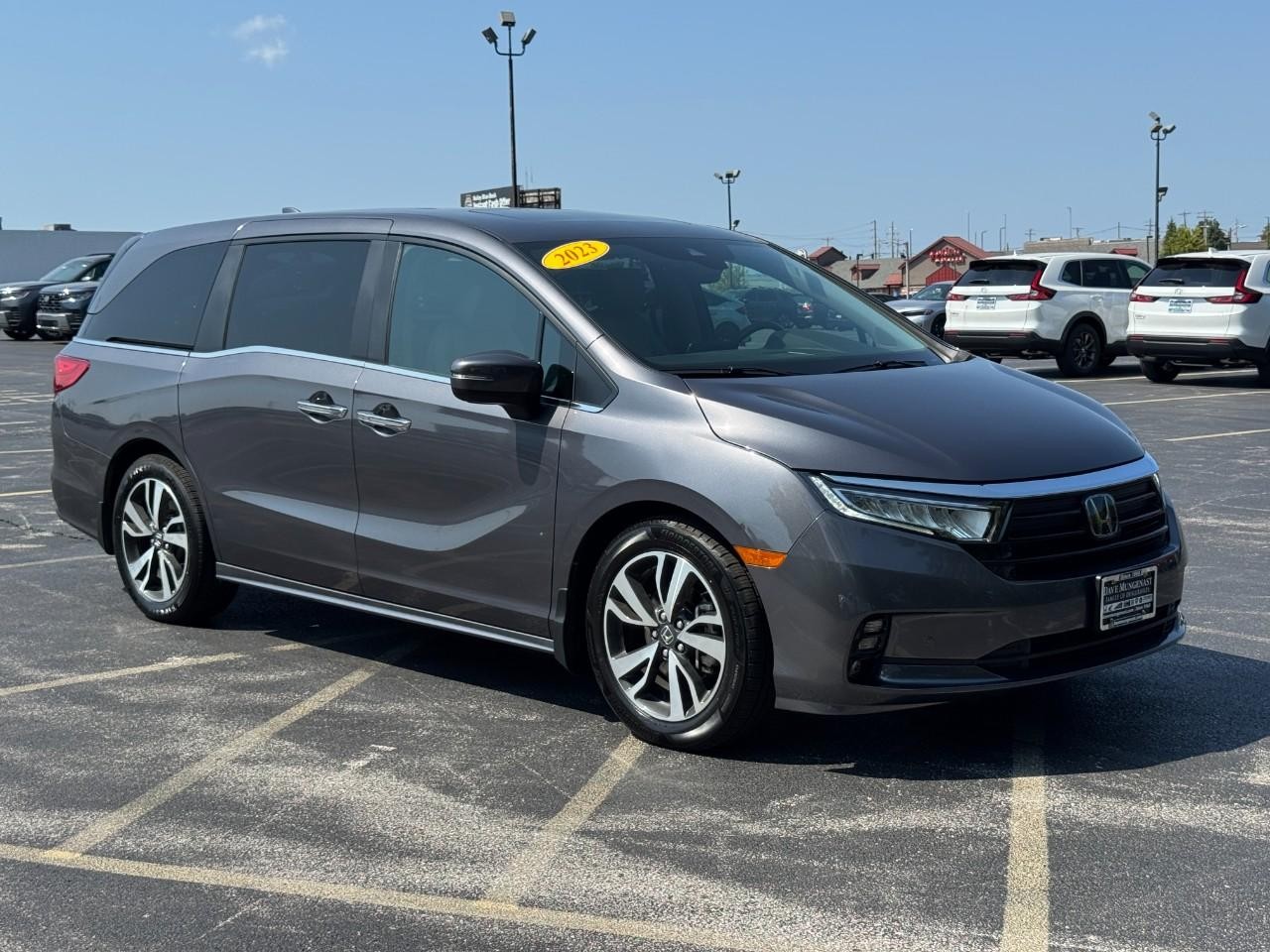 Honda Odyssey Vehicle Full-screen Gallery Image 02