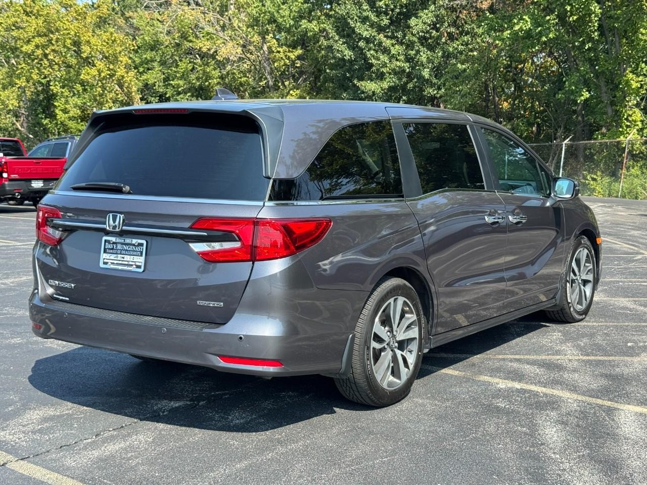 Honda Odyssey Vehicle Full-screen Gallery Image 04