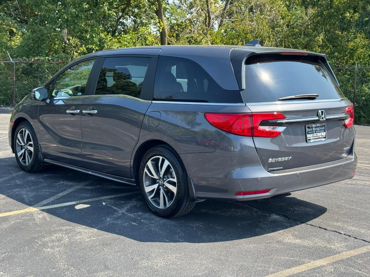 Honda Odyssey Vehicle Full-screen Gallery Image 08
