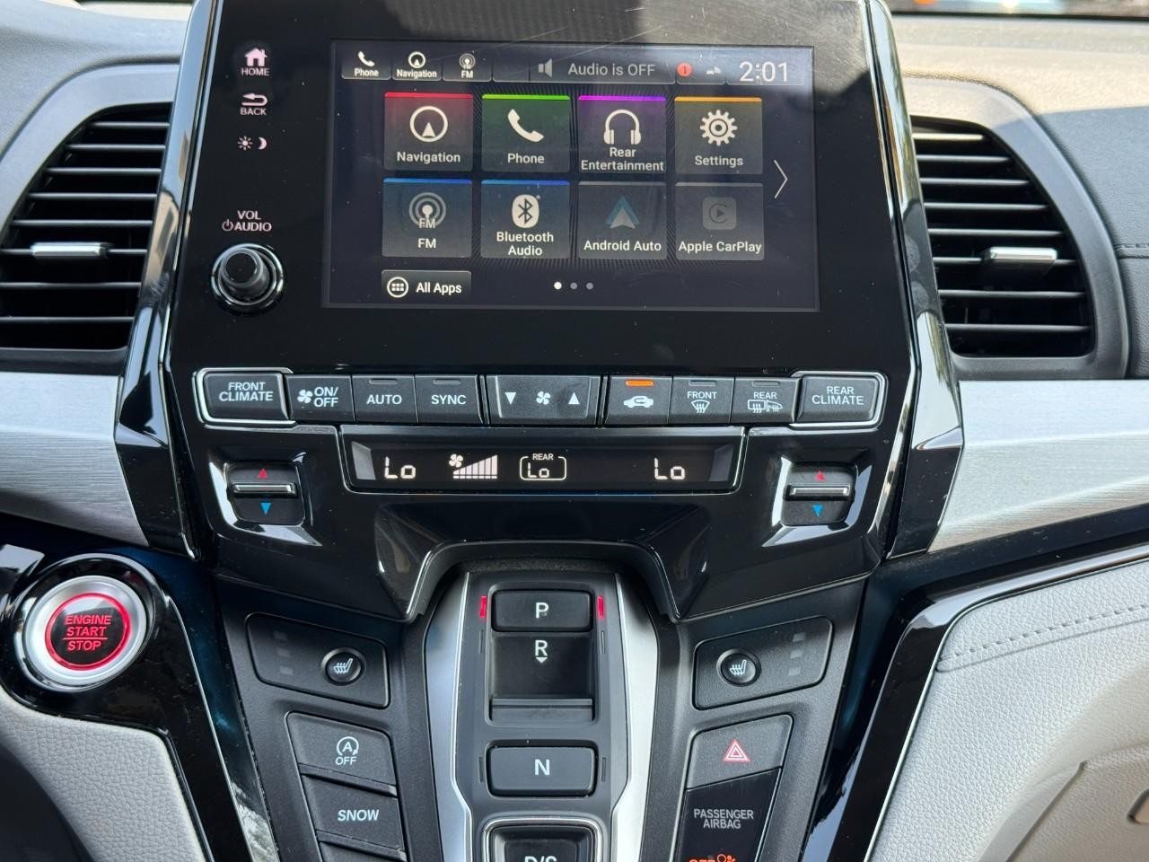 Honda Odyssey Vehicle Full-screen Gallery Image 17