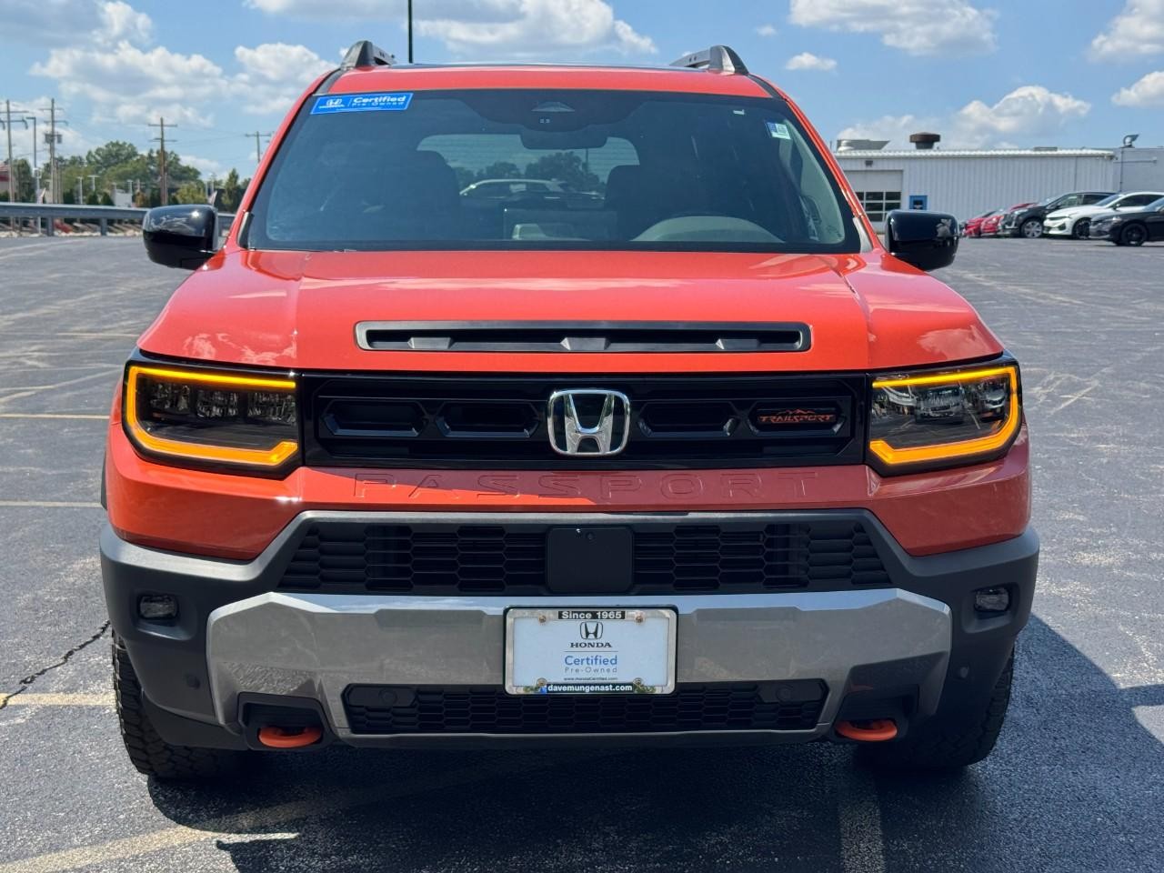 Honda Passport Vehicle Full-screen Gallery Image 11