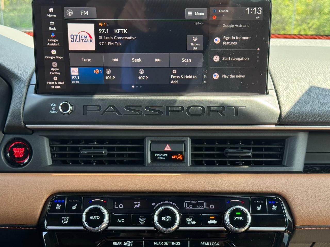 Honda Passport Vehicle Full-screen Gallery Image 16