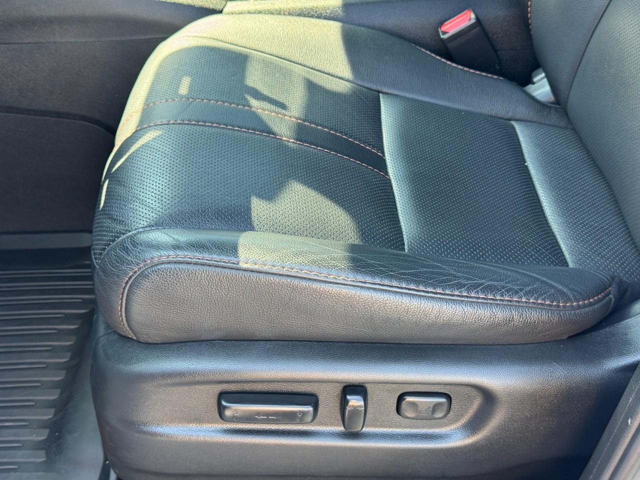 Honda Passport Vehicle Full-screen Gallery Image 19