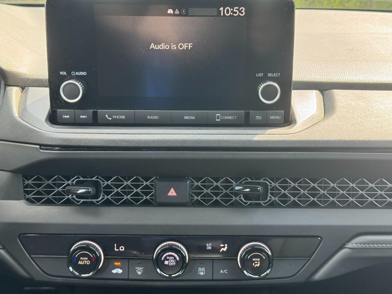 Honda Accord Sedan Vehicle Full-screen Gallery Image 14