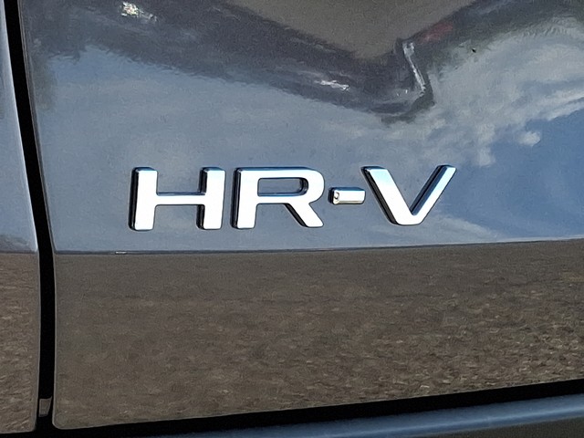 Honda HR-V Vehicle Full-screen Gallery Image 07