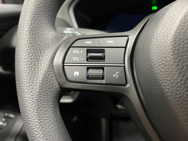 Honda HR-V Vehicle Full-screen Gallery Image 16