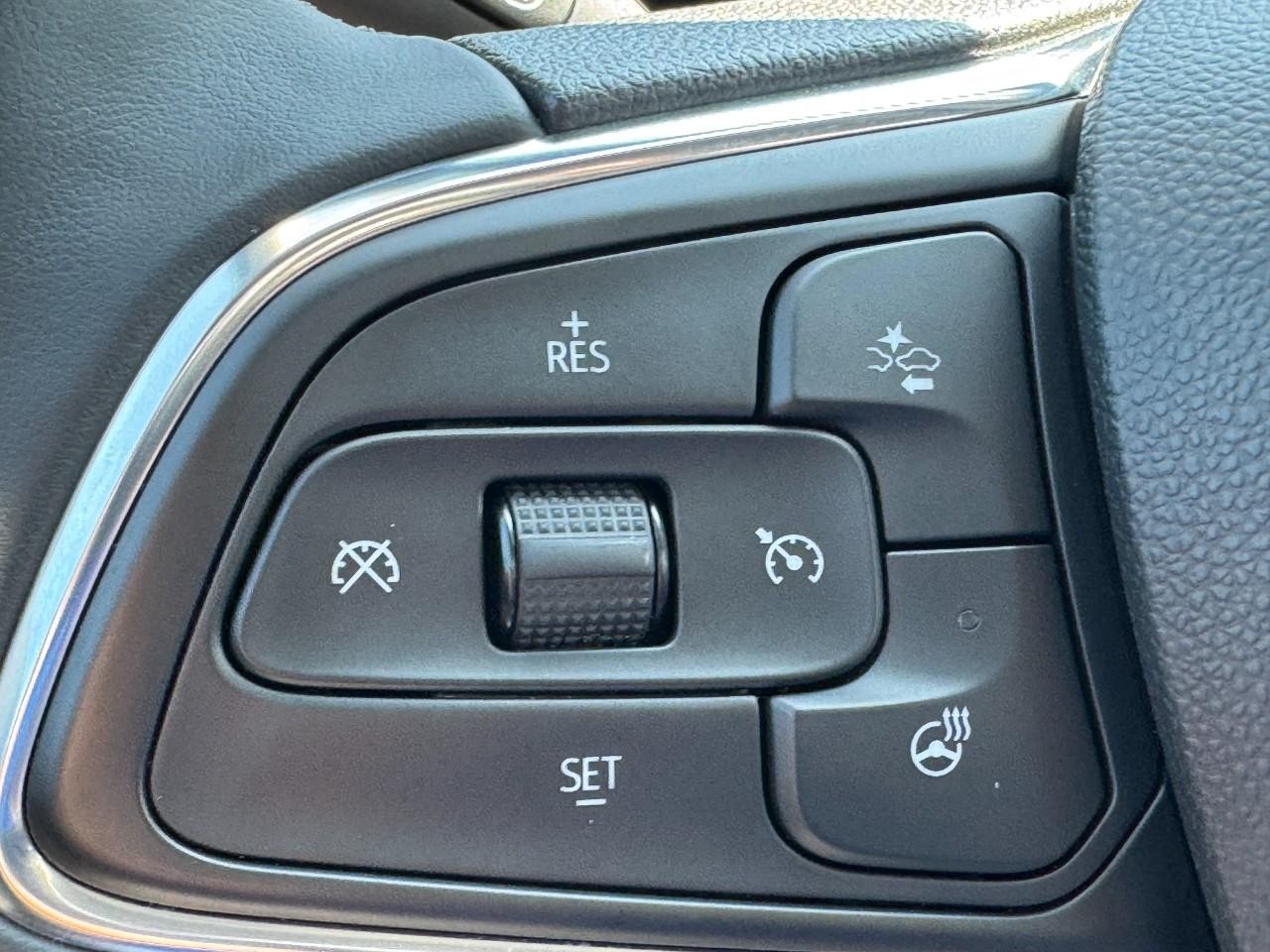 Buick Encore GX Vehicle Full-screen Gallery Image 20