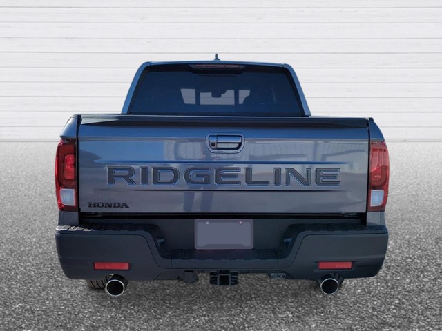 Honda Ridgeline Vehicle Full-screen Gallery Image 05