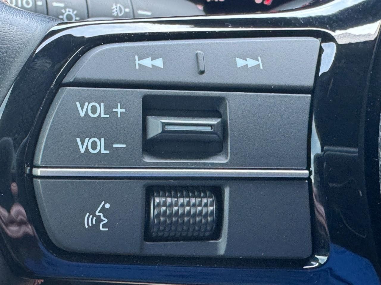 Honda Passport Vehicle Full-screen Gallery Image 28