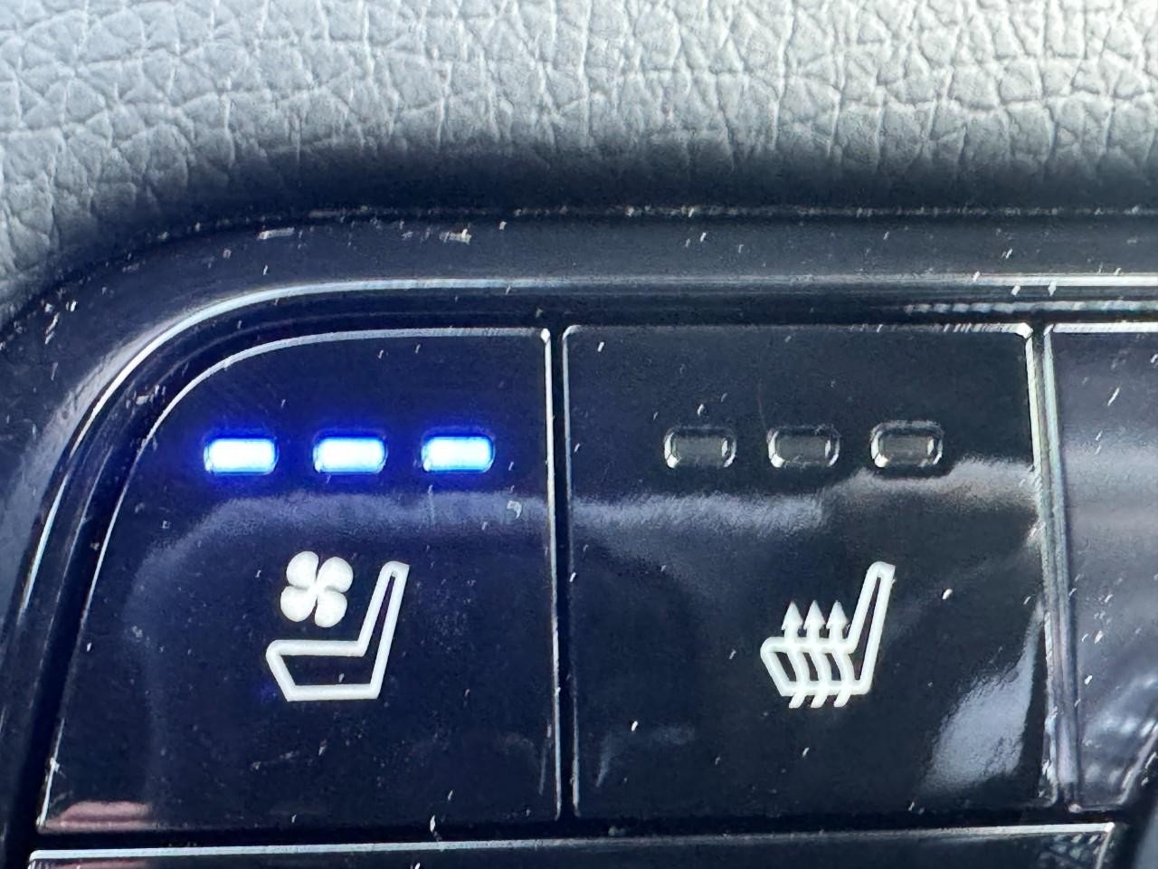Honda Passport Vehicle Full-screen Gallery Image 32