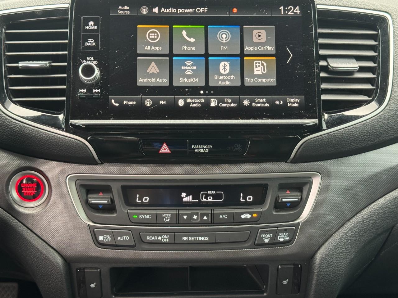 Honda Ridgeline Vehicle Full-screen Gallery Image 14