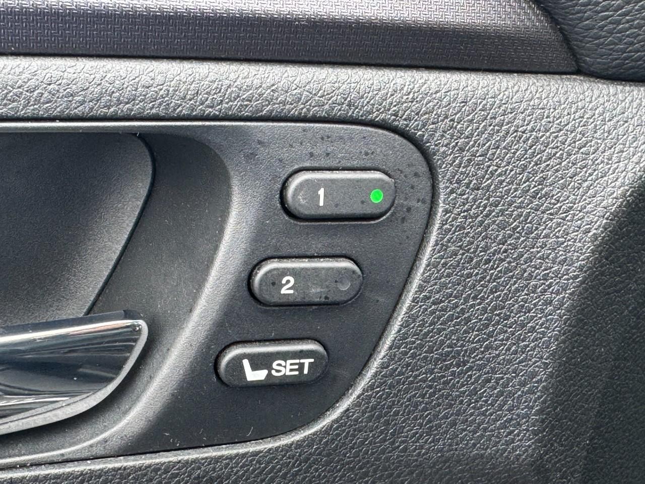 Honda Ridgeline Vehicle Full-screen Gallery Image 19