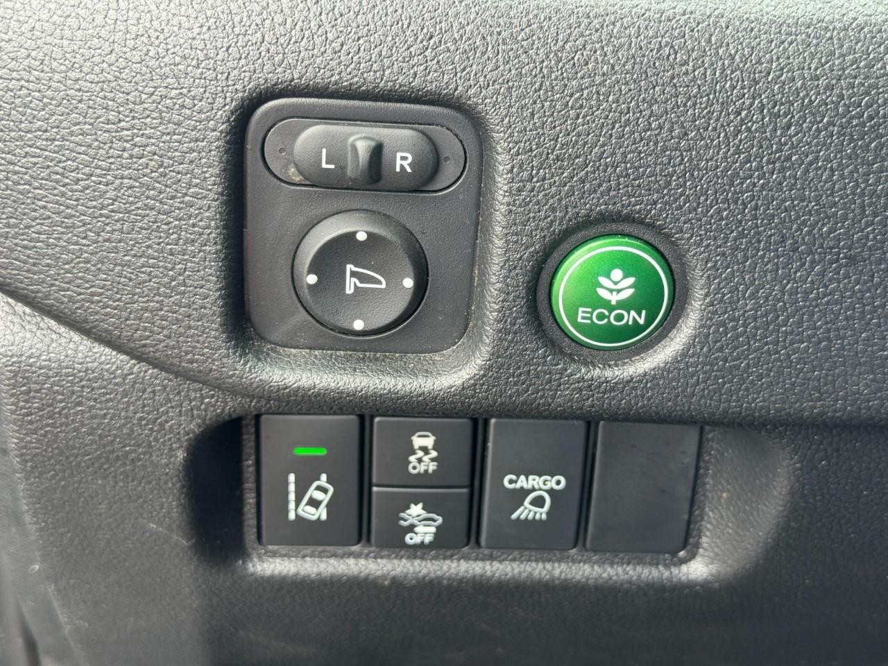 Honda Ridgeline Vehicle Full-screen Gallery Image 20