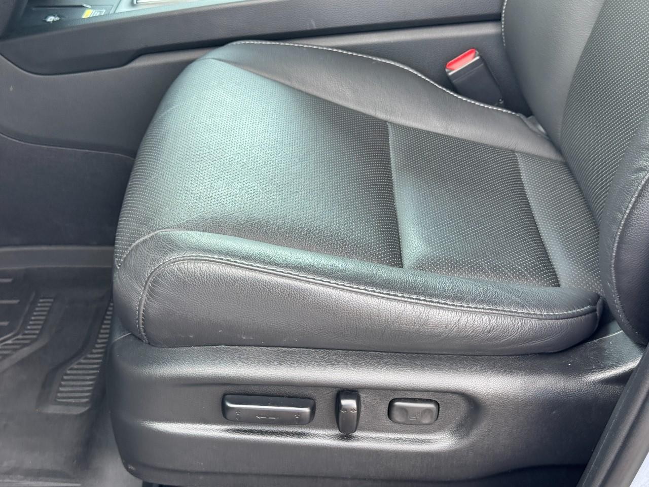 Honda Passport Vehicle Full-screen Gallery Image 18