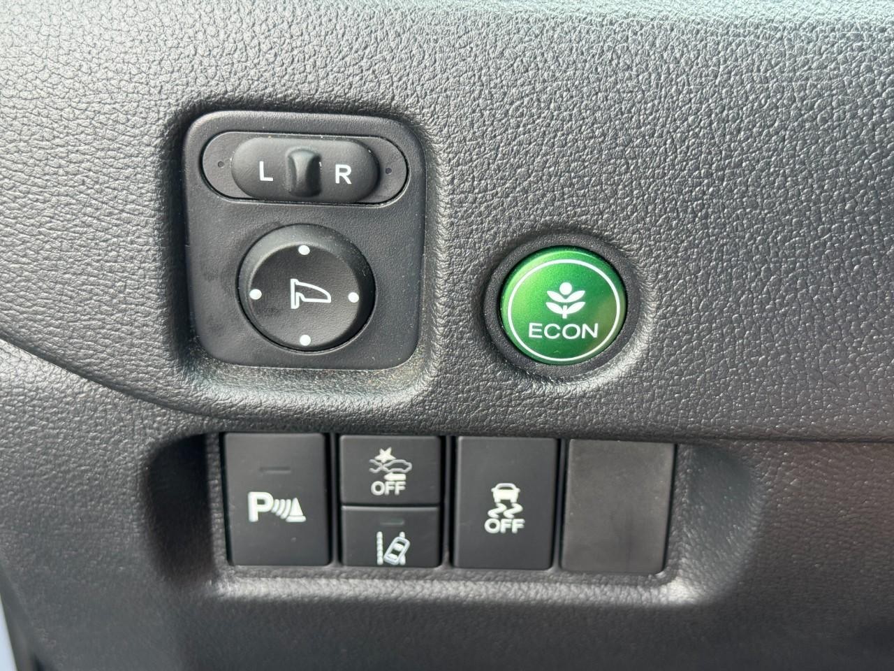 Honda Passport Vehicle Full-screen Gallery Image 21