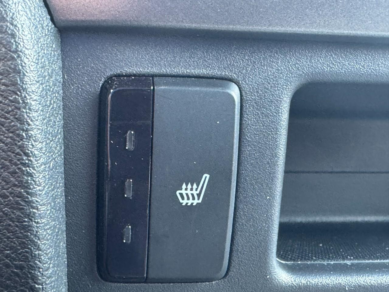 Honda Passport Vehicle Full-screen Gallery Image 25