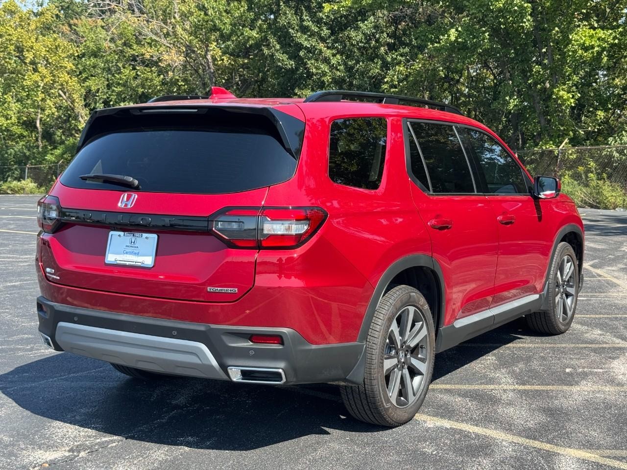 Honda Pilot Vehicle Full-screen Gallery Image 04