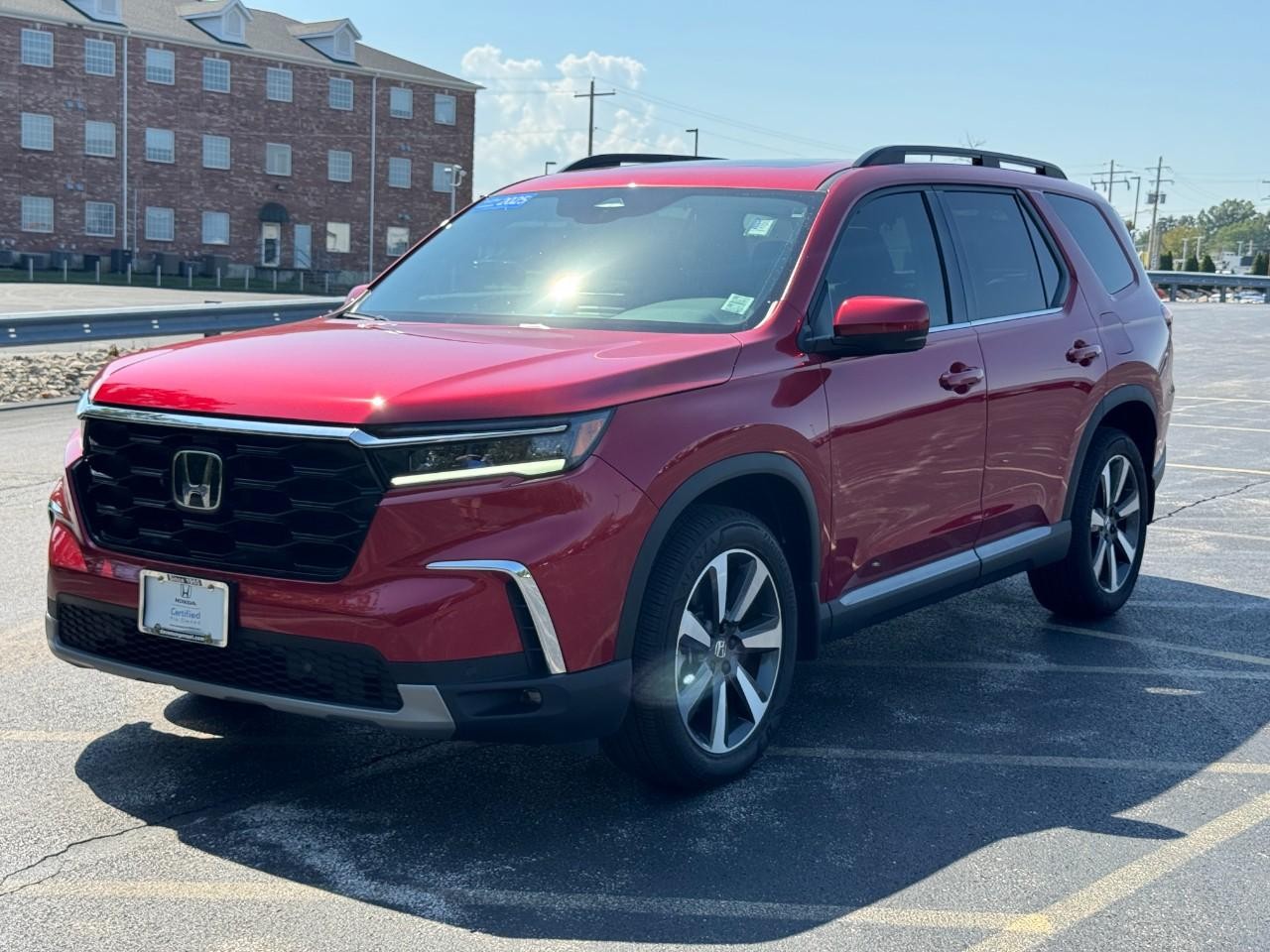 Honda Pilot Vehicle Full-screen Gallery Image 10