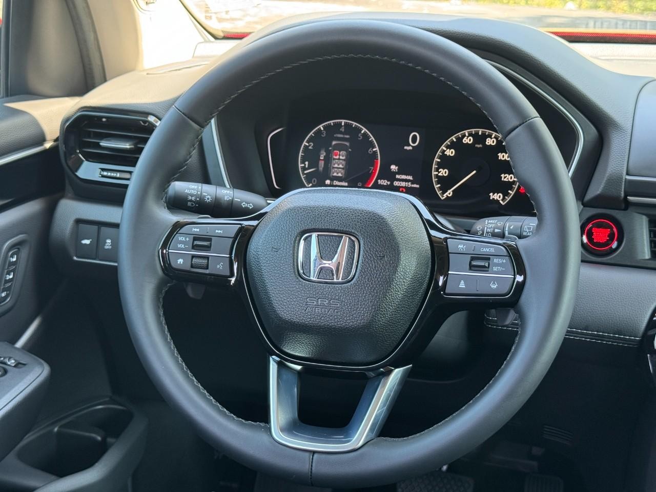 Honda Pilot Vehicle Full-screen Gallery Image 16