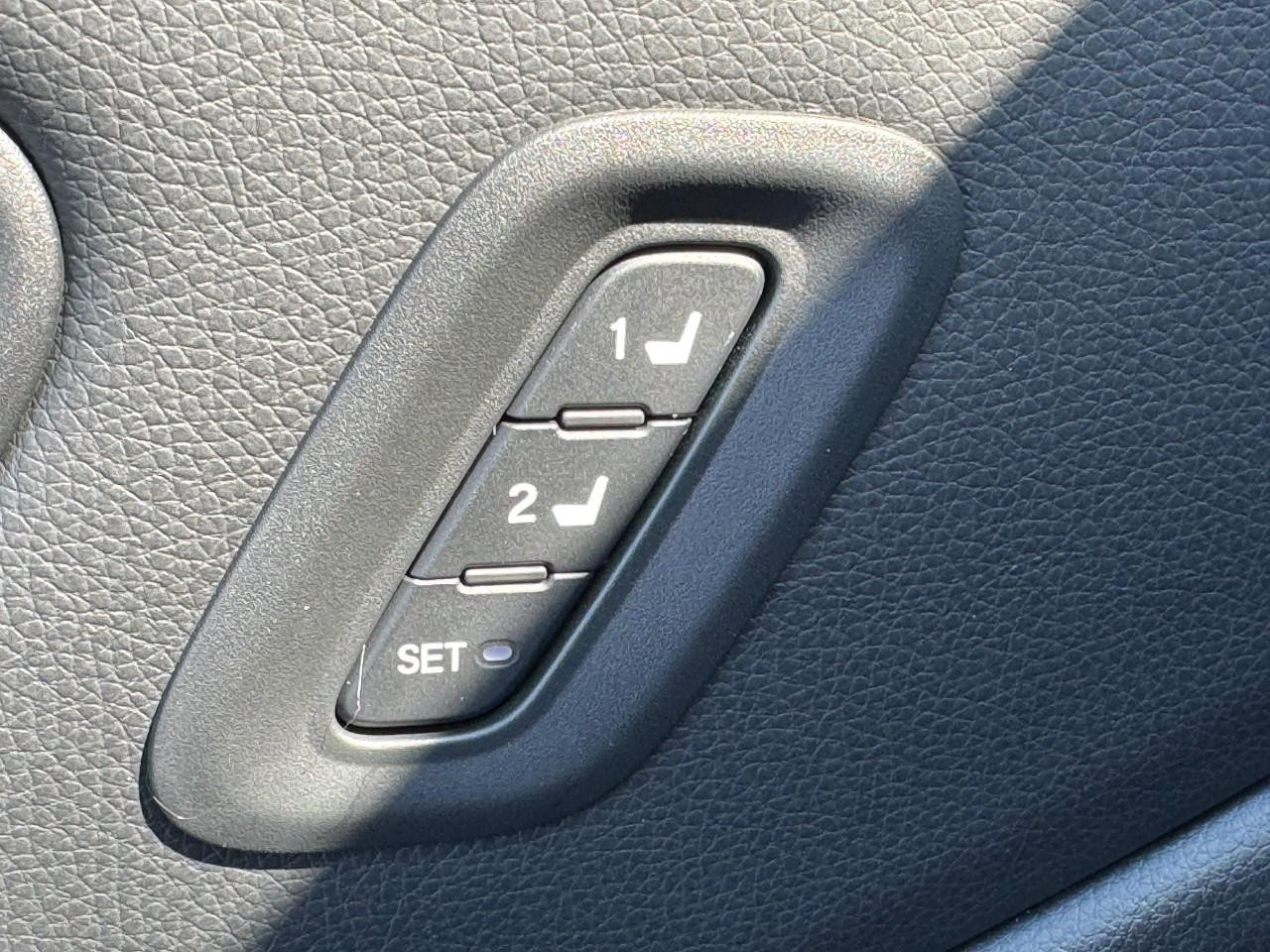Honda Pilot Vehicle Full-screen Gallery Image 22