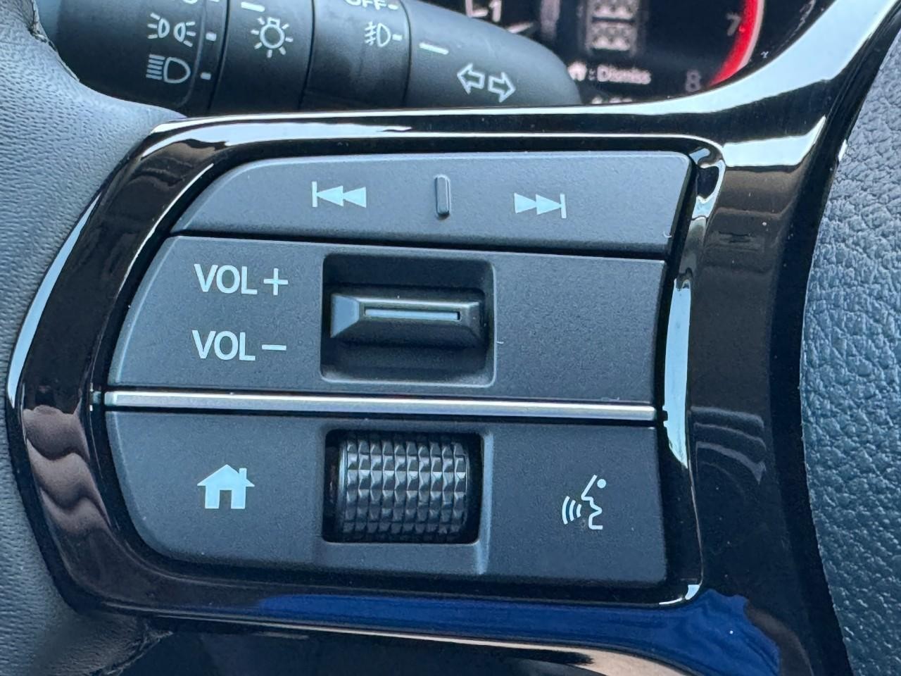 Honda Pilot Vehicle Full-screen Gallery Image 23