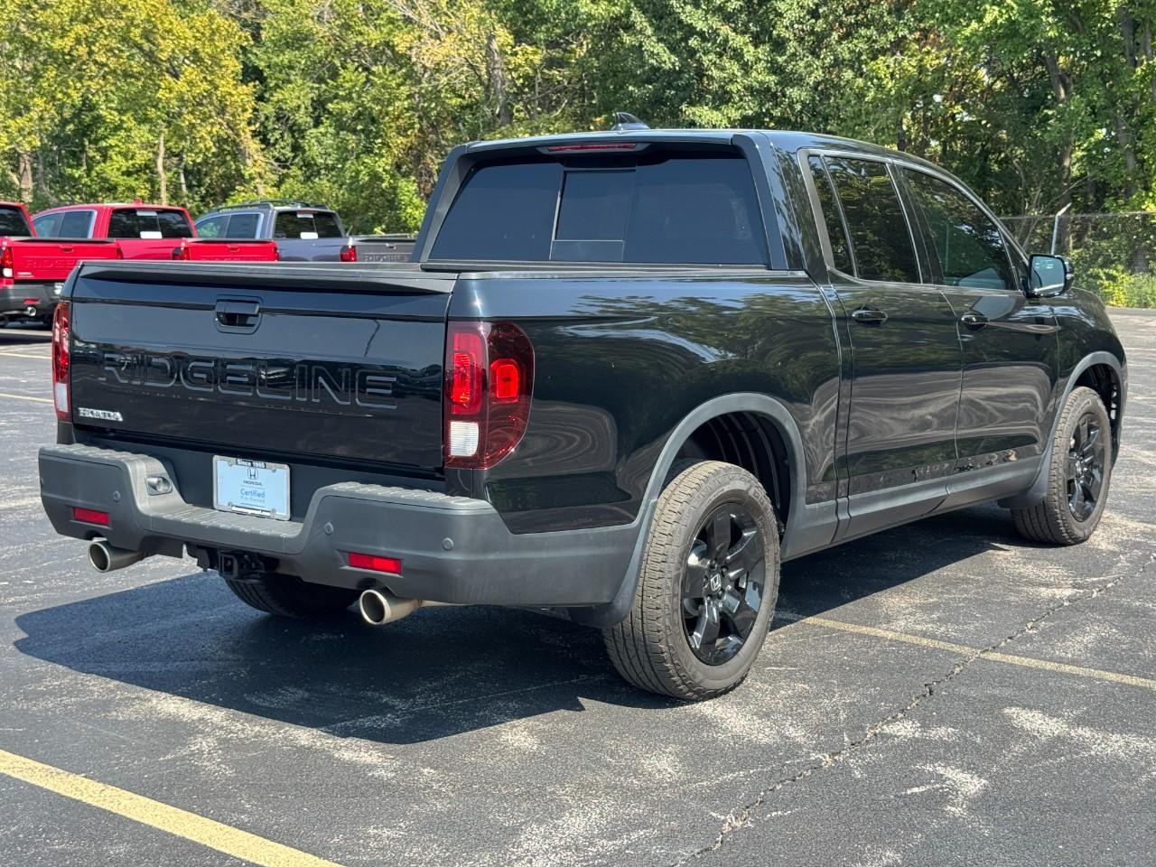Honda Ridgeline Vehicle Full-screen Gallery Image 04