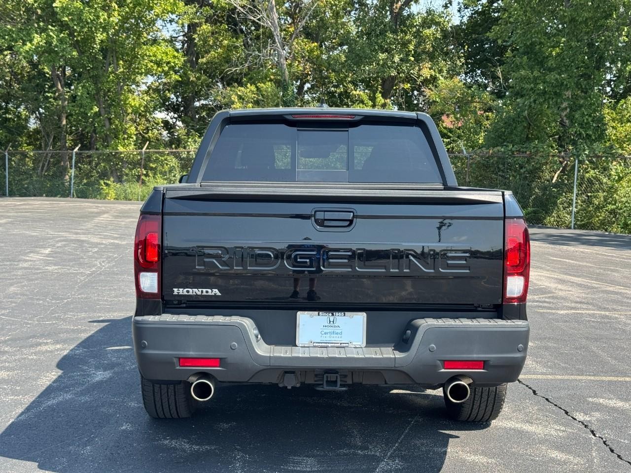 Honda Ridgeline Vehicle Full-screen Gallery Image 06